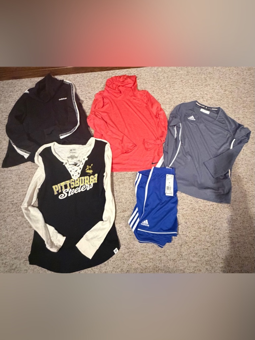 Women’s med Lot - #73